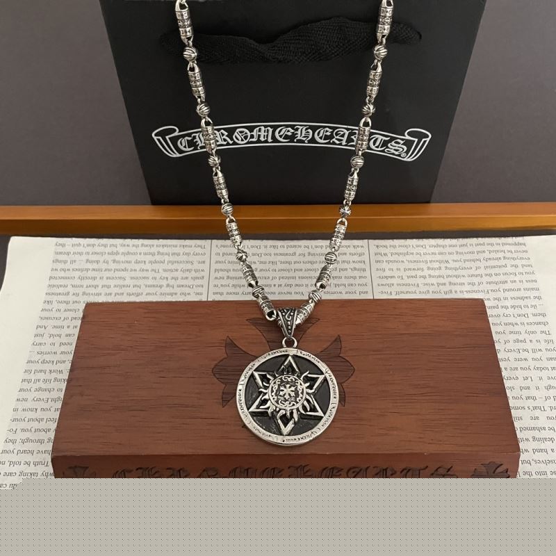 Ch**me He**ts necklaces